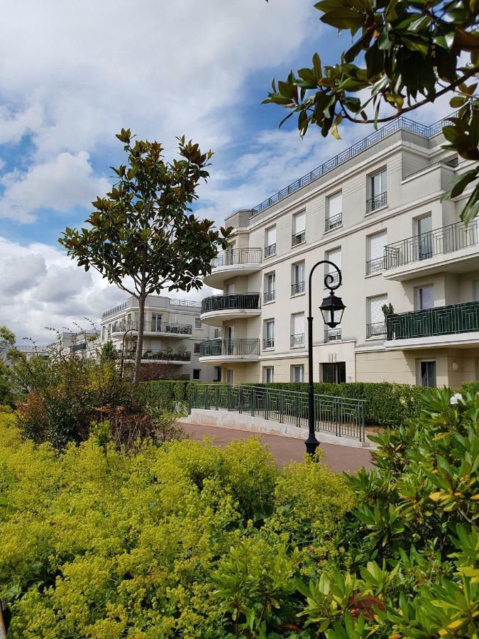 Sweet Apartment In Front Of Disneyland'S Castel Montévrain Exterior foto